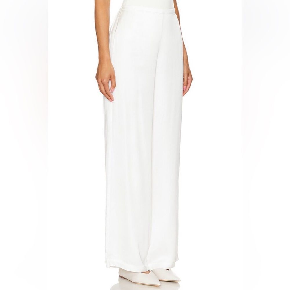 NEW REVOLVE Rue Sophie Shawn Trouser in Alabaster Size Medium - Picture 9 of 9